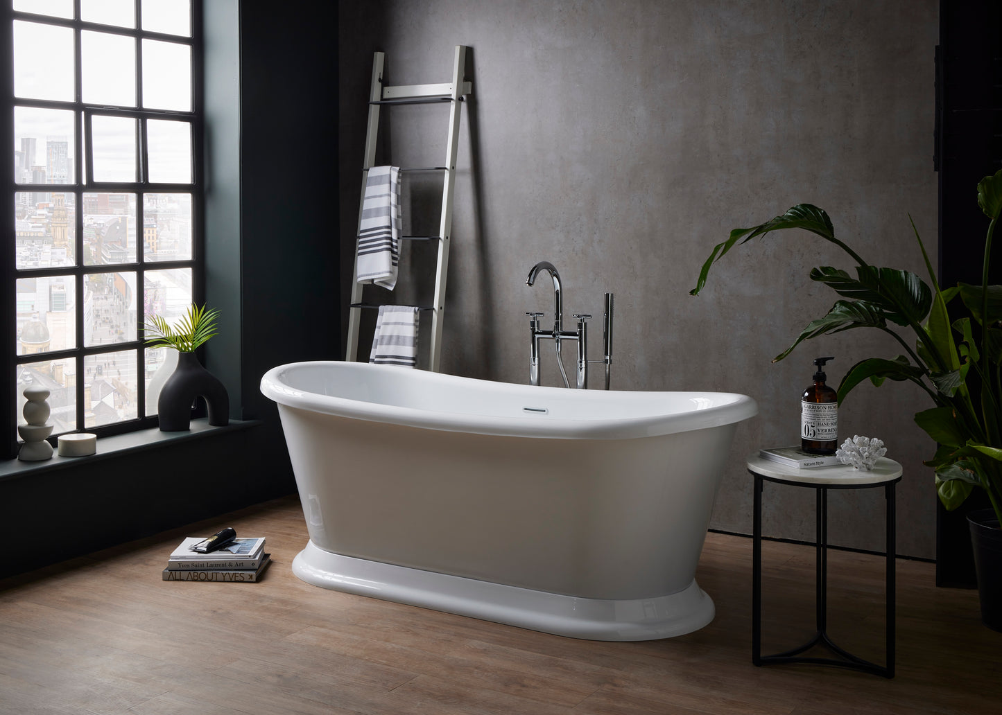Roll Top Bath Company Audrey Freestanding Bath – Traditional Roll Top Acrylic Bathtub