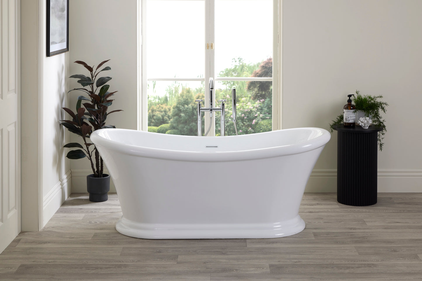 Roll Top Bath Company Mae Freestanding Bath – Traditional Acrylic Spa-Inspired Bathtub