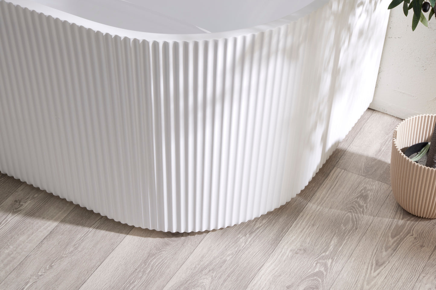 Roll Top Bath Company Sophia Back-to-Wall Freestanding Bath – Fluted Acrylic Bathtub