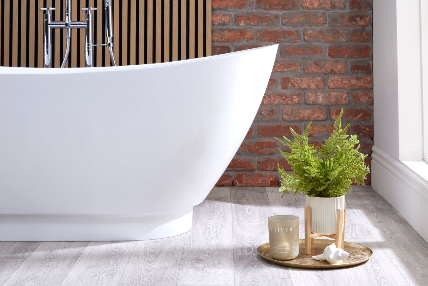 Roll Top Bath Company Doris Freestanding Bath – Double Ended Crescent Wing Acrylic Bathtub
