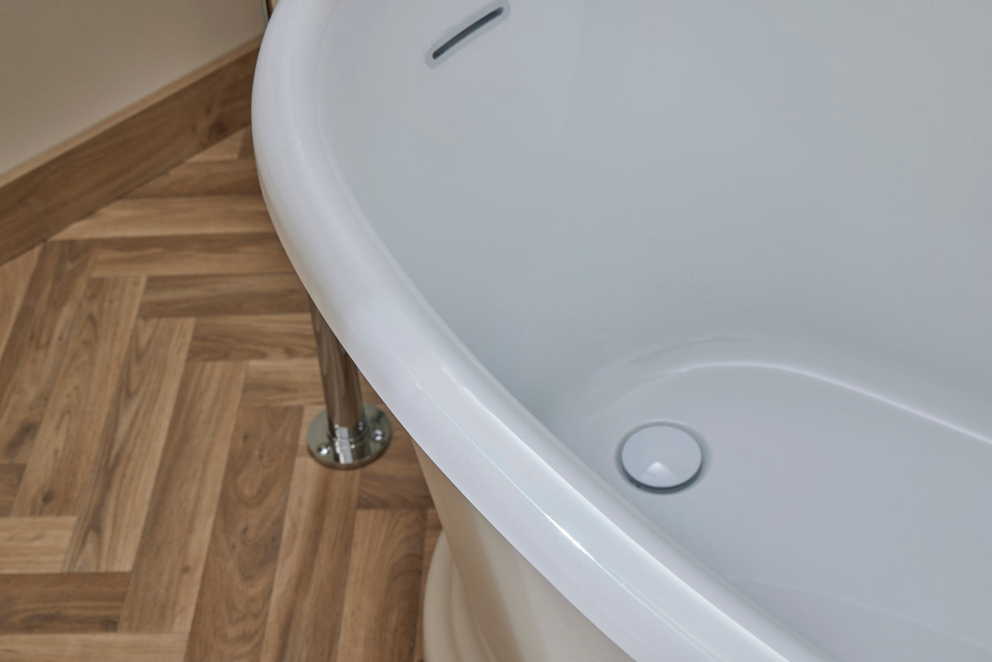 Roll Top Bath Company Jean Freestanding Bath – Compact Acrylic Roll Top Bathtub