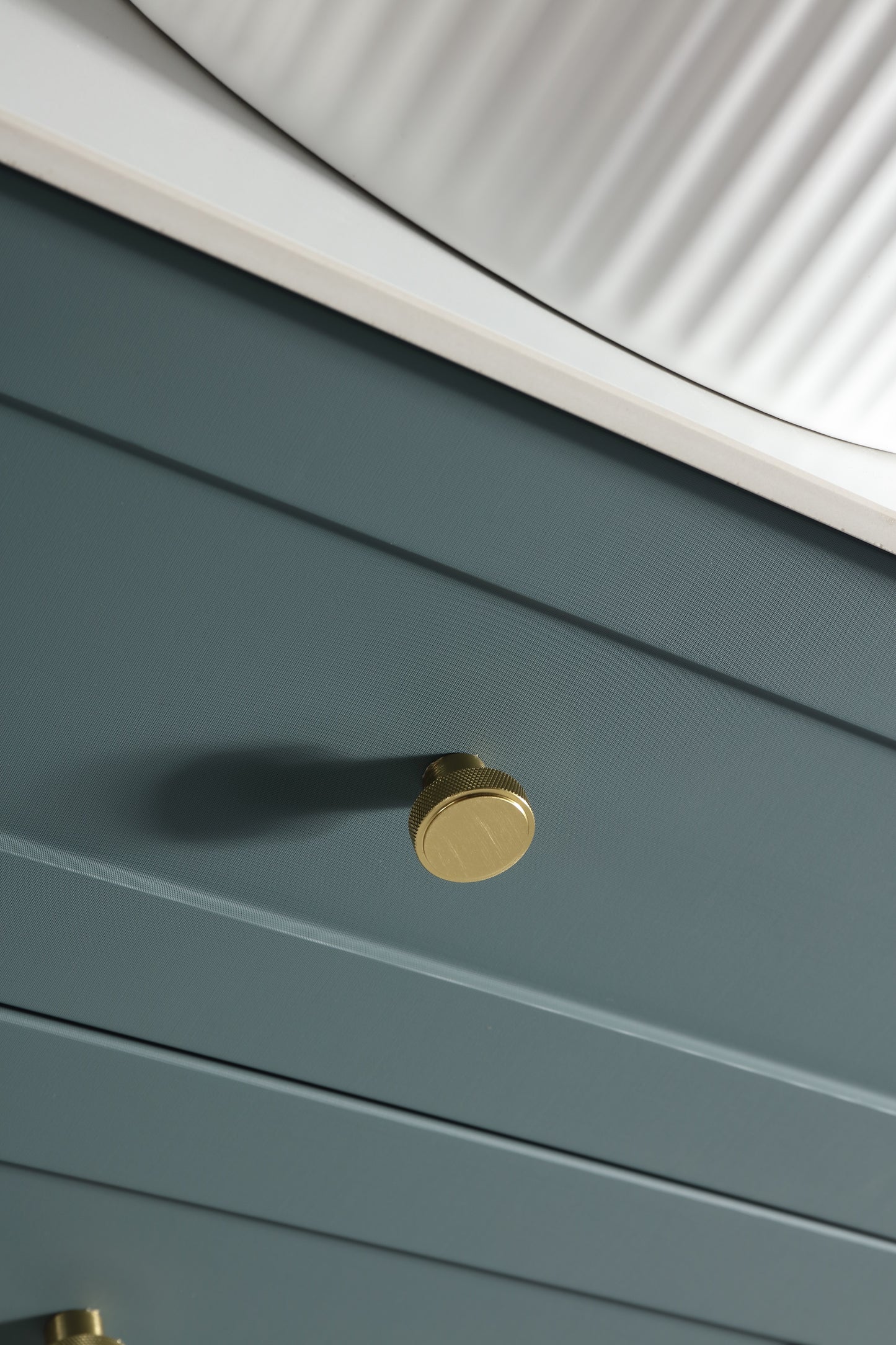 Tailored Bathrooms Bakewell 600mm Wall Hung Vanity Unit with Sintered Stone Countertop